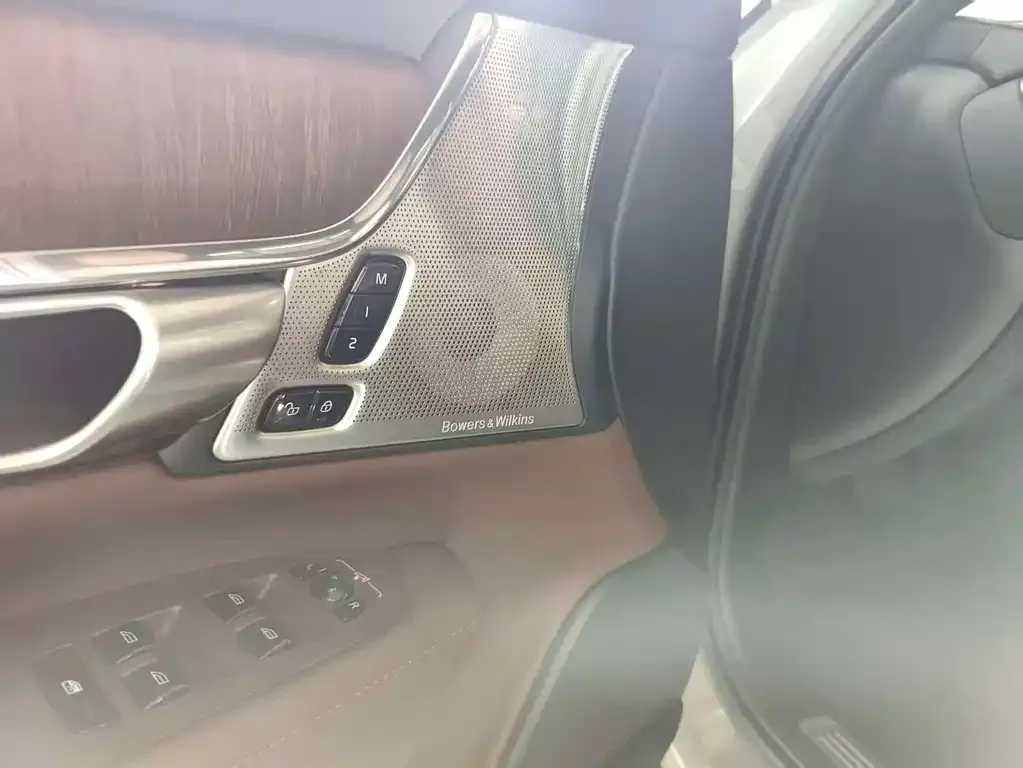 Volvo V90 2024 из CN, фото 3