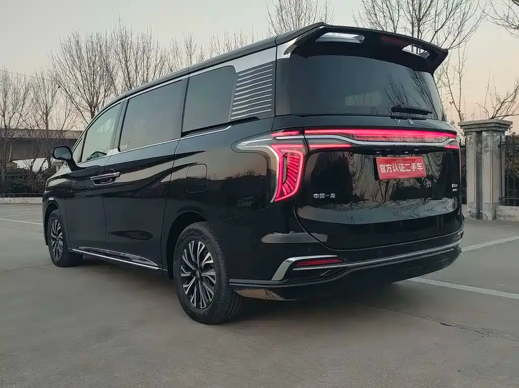 Hongqi HQ9 PHEV 2024 из CN, фото 5