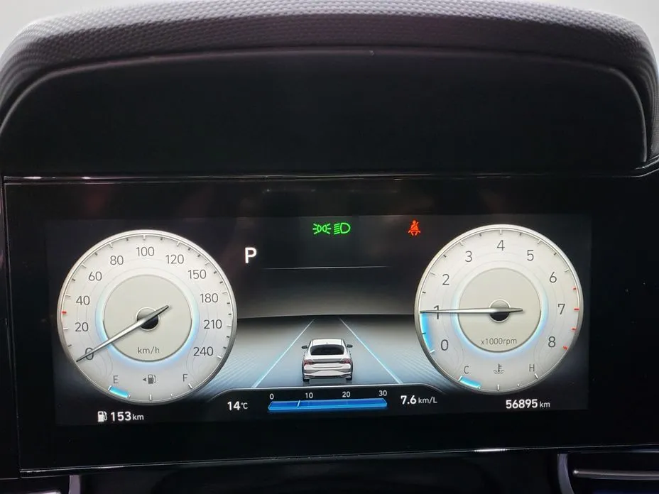 Hyundai AVANTE 2021 из KR, фото 2