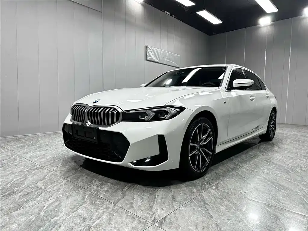 BMW 3 Series — фото 1