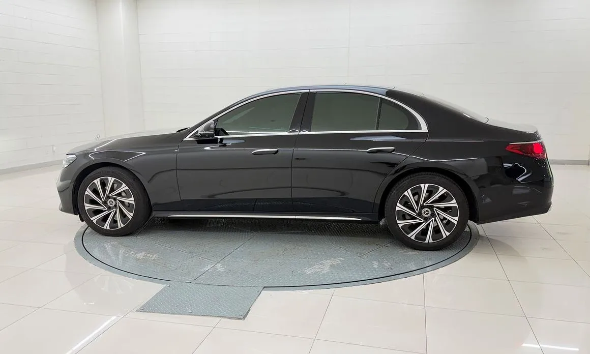 Mercedes-Benz E-Class 2024 из KR, фото 7