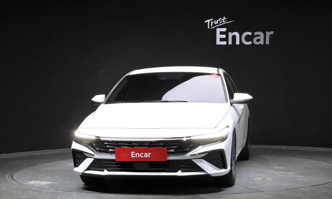 Hyundai AVANTE — фото 2