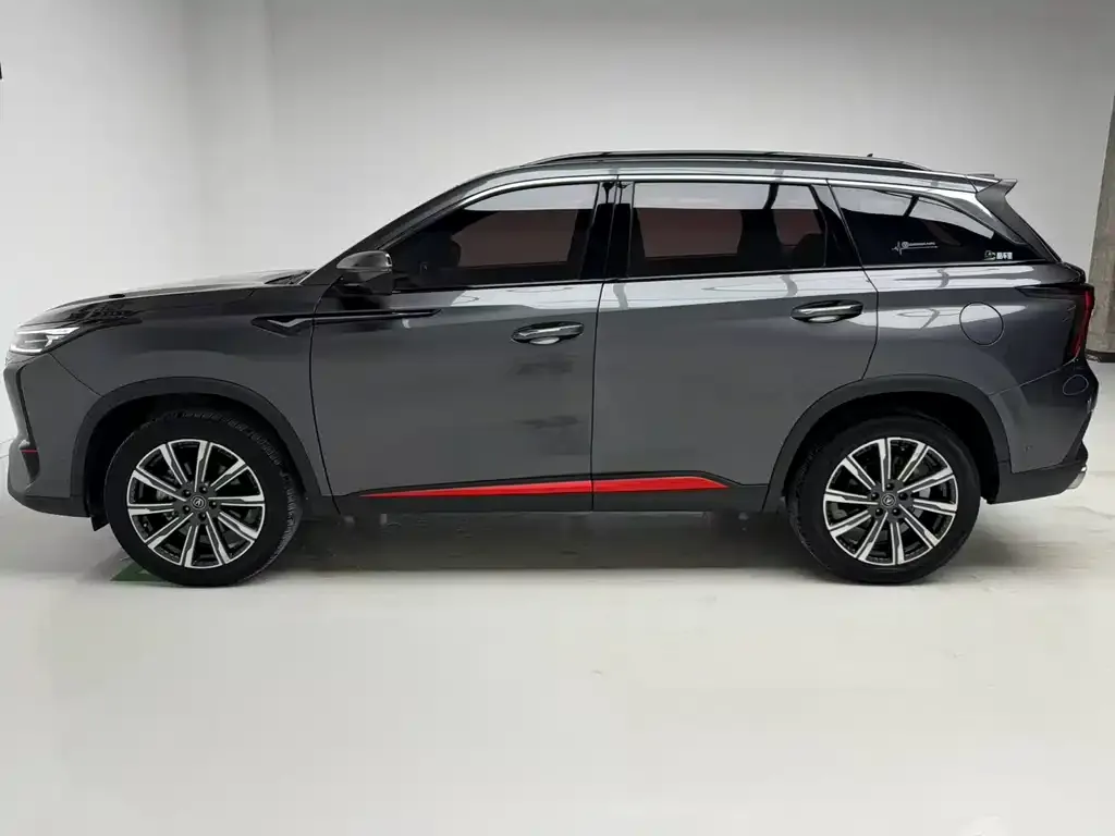 Changan CS75PLUS — фото 10