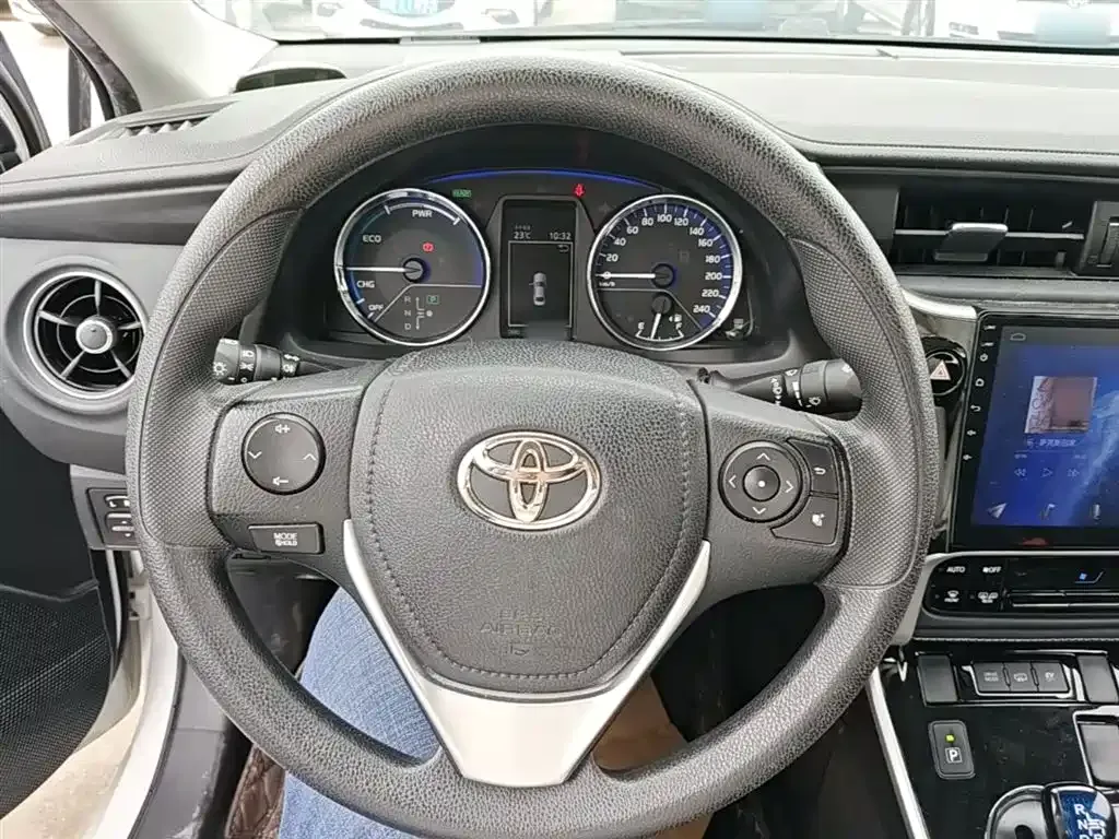 Toyota Corolla Hybrid 2022 из CN, фото 9