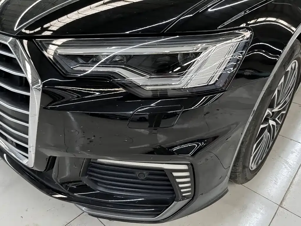 Audi A6L New Energy 2023 из CN, фото 9