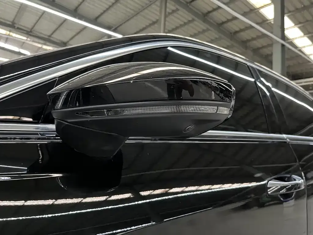 Audi A6L New Energy 2023 из CN, фото 8