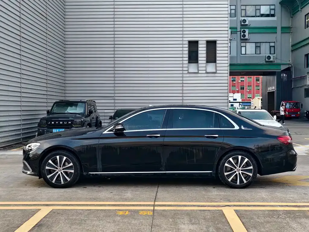 Mercedes-Benz E-Class New Energy 2022 из CN, фото 4