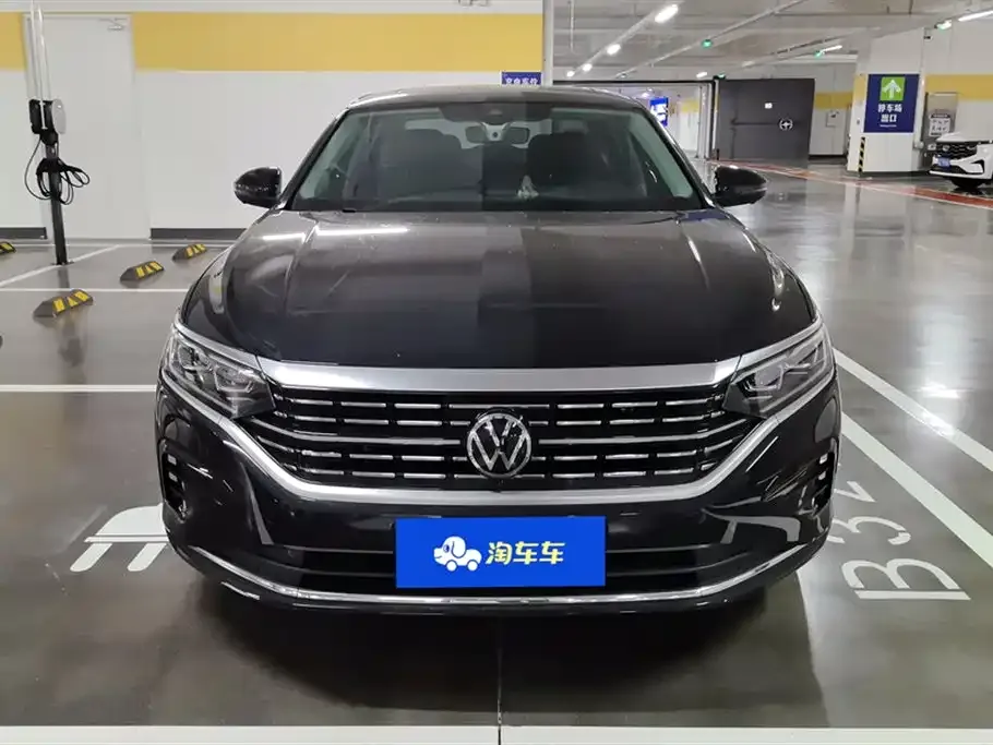 Volkswagen Passat — фото 4