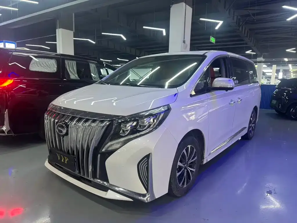 GAC Motor Trumpchi M8