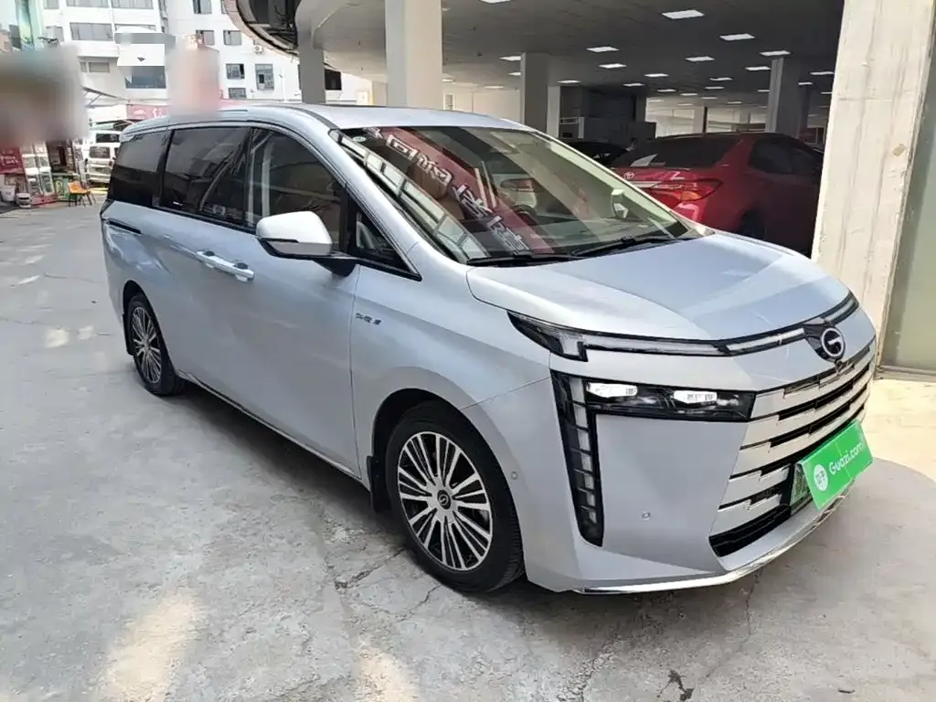 GAC Motor 传祺E8 PHEV — фото 2