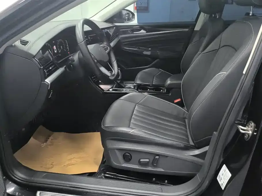 Volkswagen Passat — фото 5