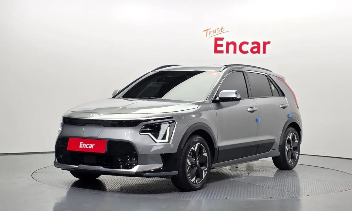 Kia Niro — фото 1