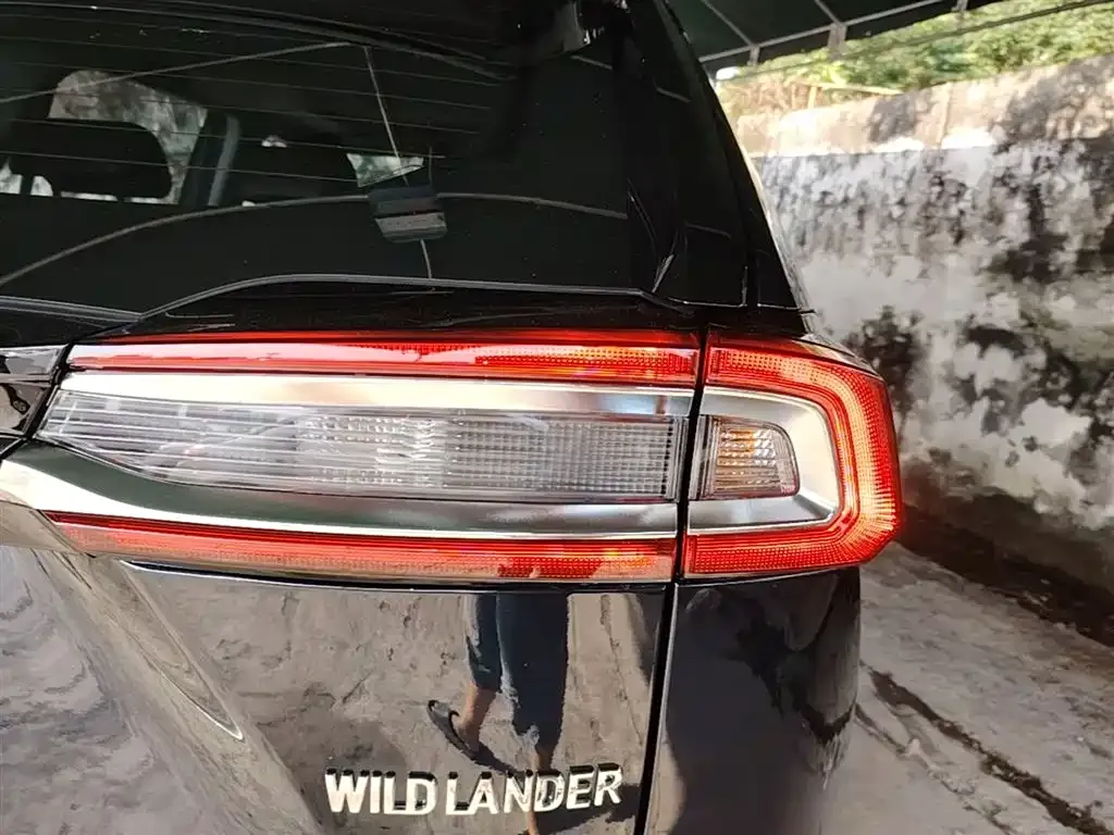 Toyota Wildlander — фото 8