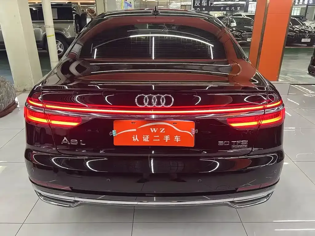Audi A8 2021 из CN, фото 8