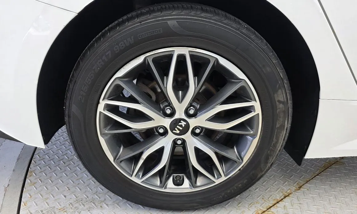 Kia K5 2021 из KR, фото 5