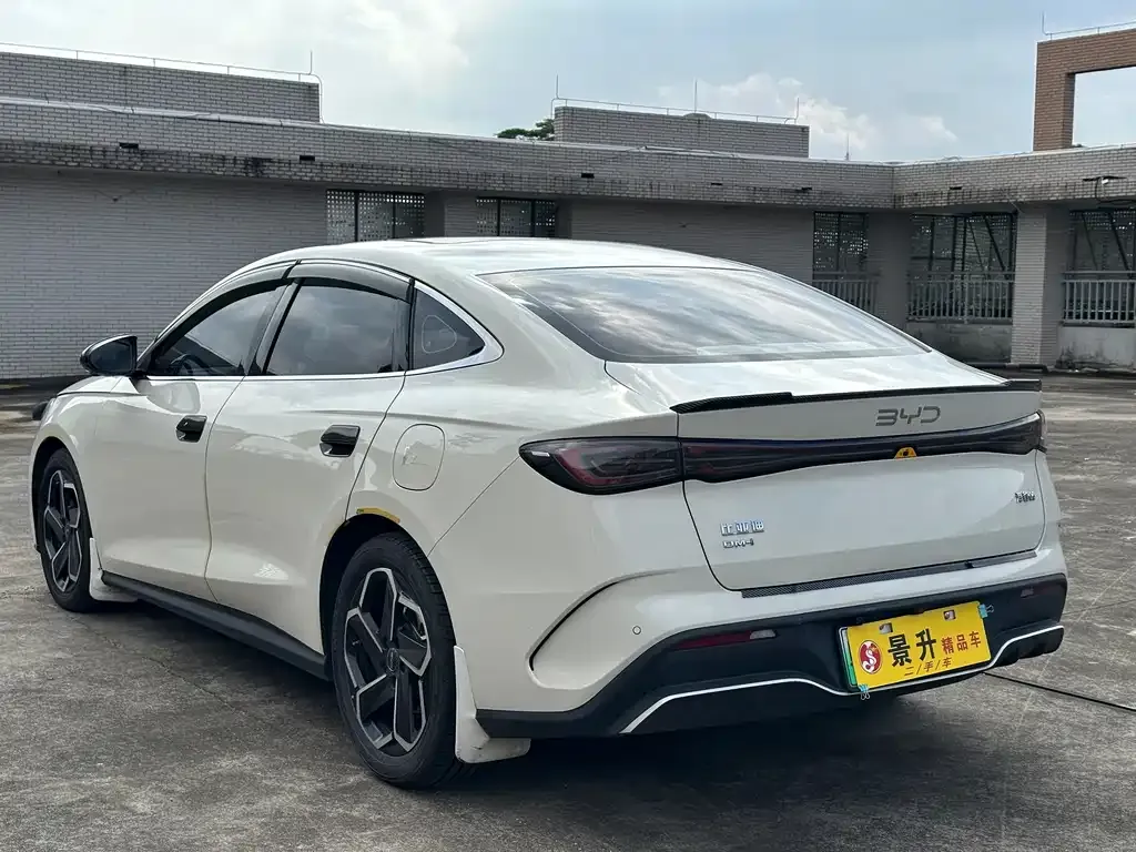 BYD Seal 06 — фото 10