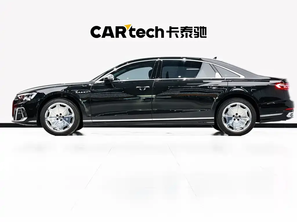 Audi A8 — фото 3