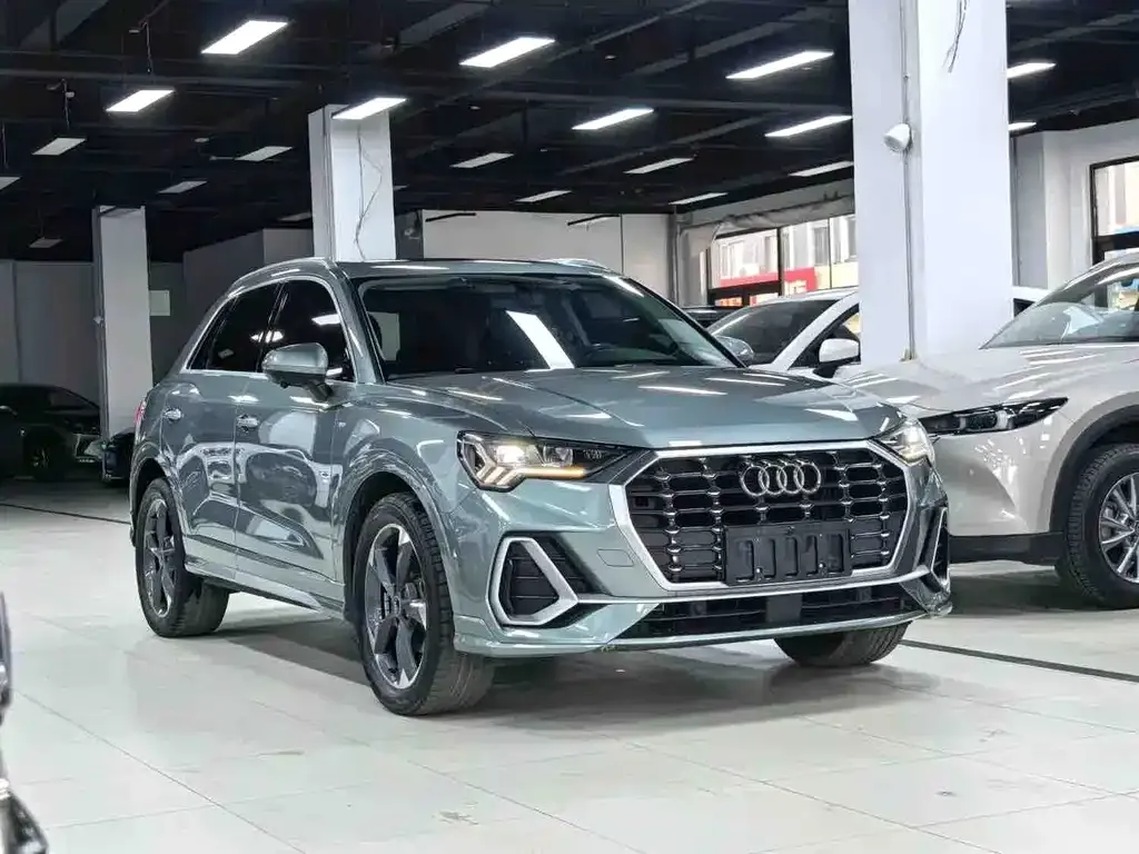 Audi Q3 — фото 3