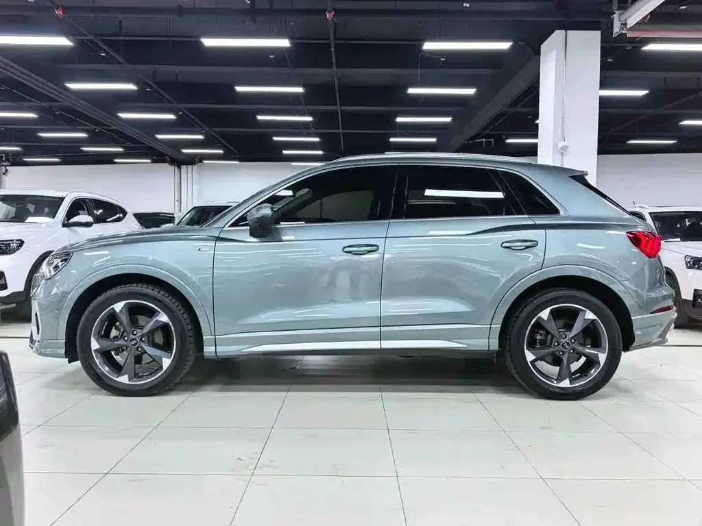 Audi Q3 — фото 5