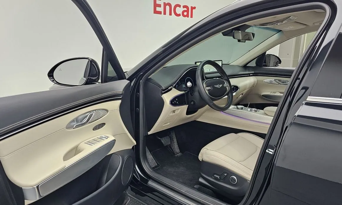 Genesis GV70 2023 из KR, фото 8