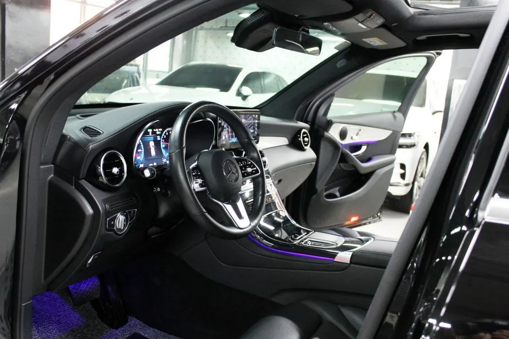 Mercedes-Benz GLC-Class 2021 из KR, фото 2