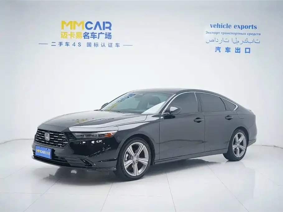 Honda Accord — фото 8