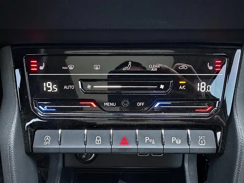 Skoda Karoq — фото 4