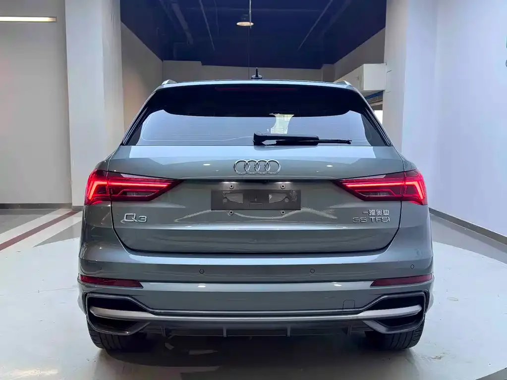 Audi Q3 — фото 6