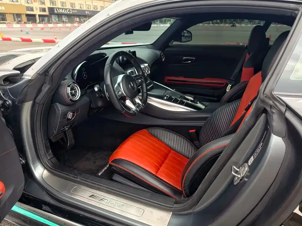 Mercedes-Benz AMG GT — фото 2