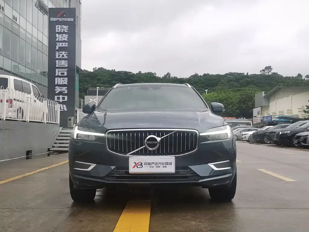 Volvo XC60 — фото 2