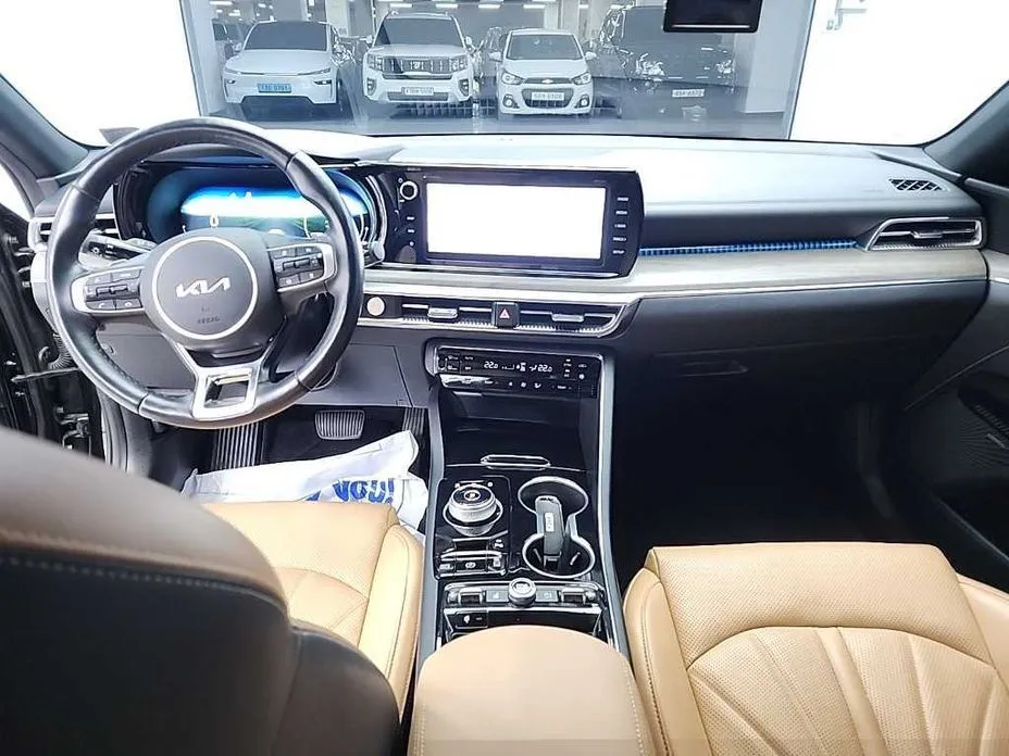 Kia K5 2023 из KR, фото 4
