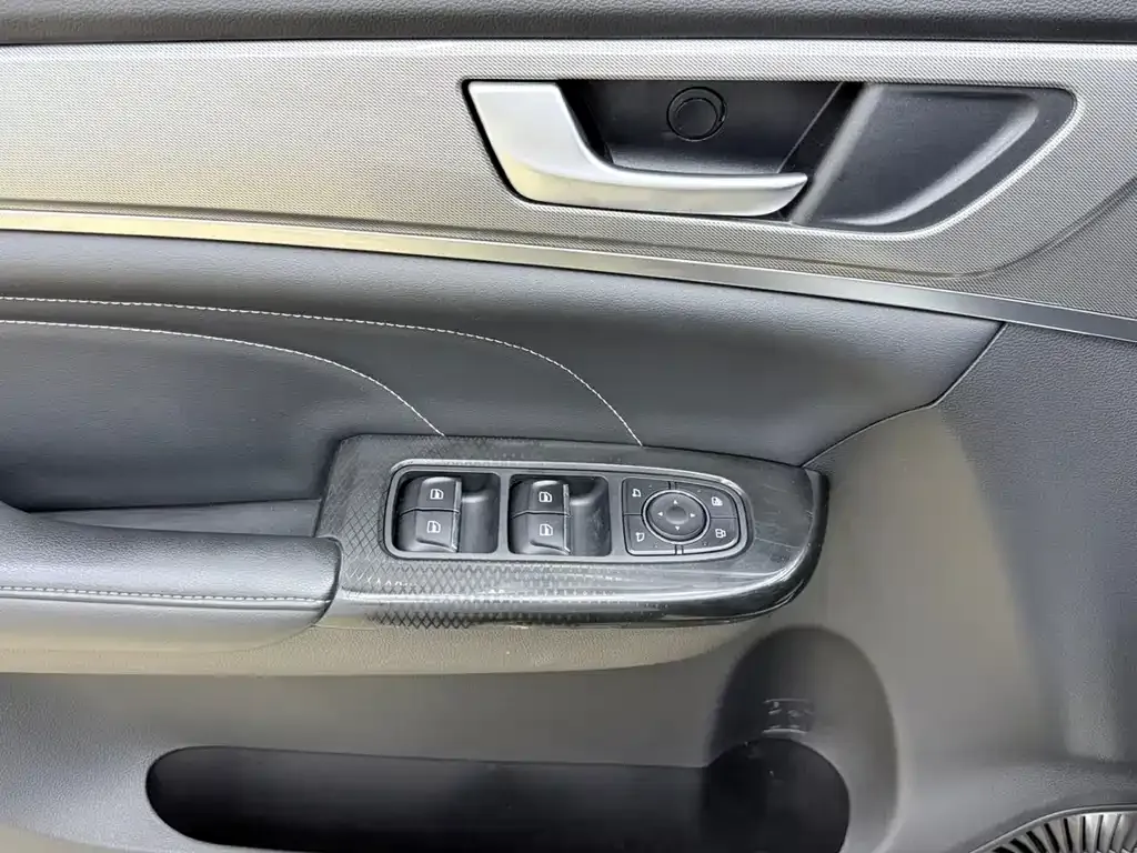 Haval M6 2022 из CN, фото 9