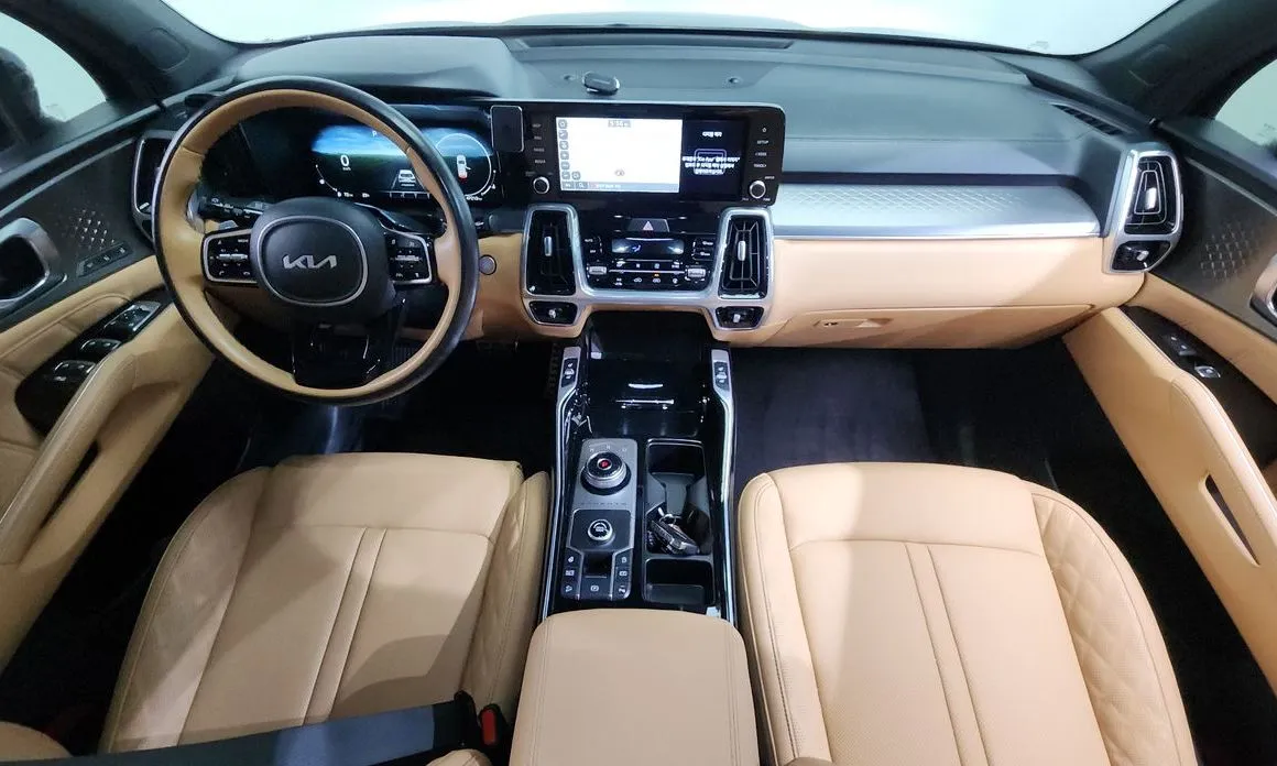 Kia Sorento — фото 8