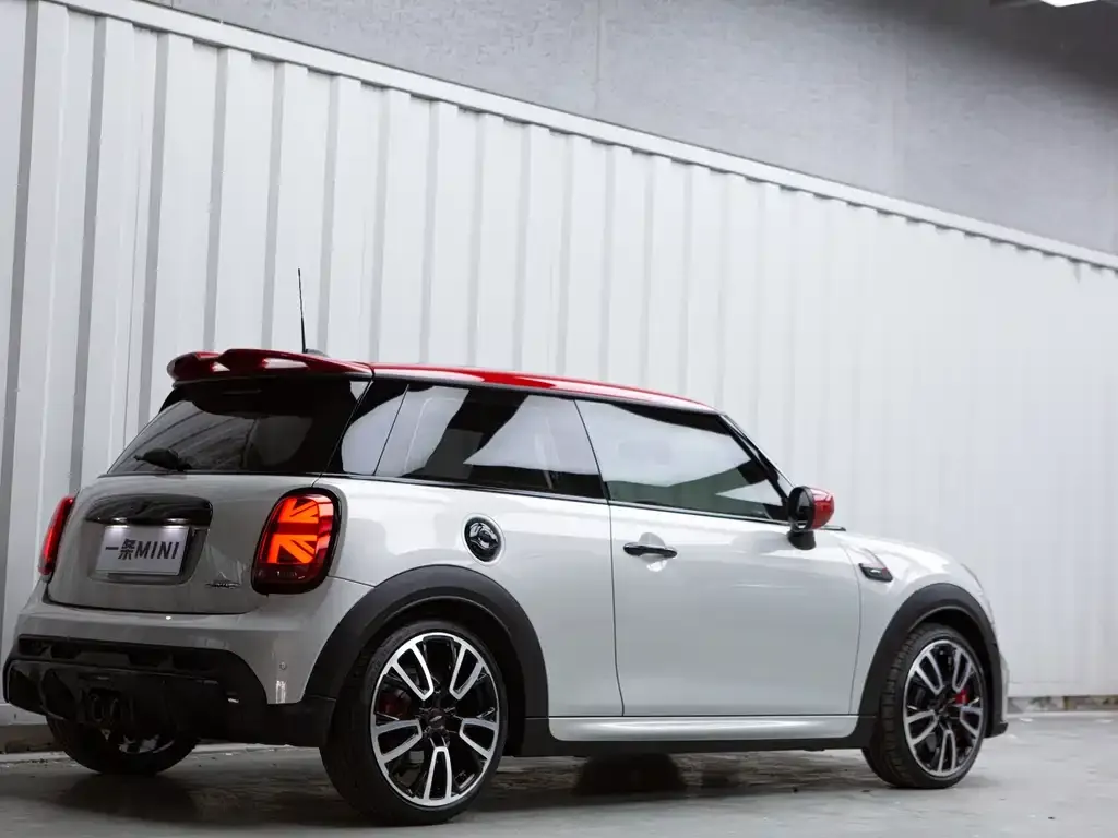 MINI JCW (John Cooper Works) — фото 5