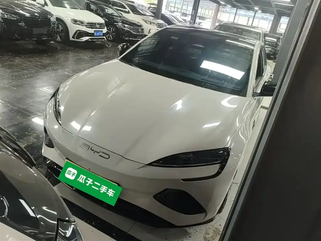 BYD Seal — фото 4