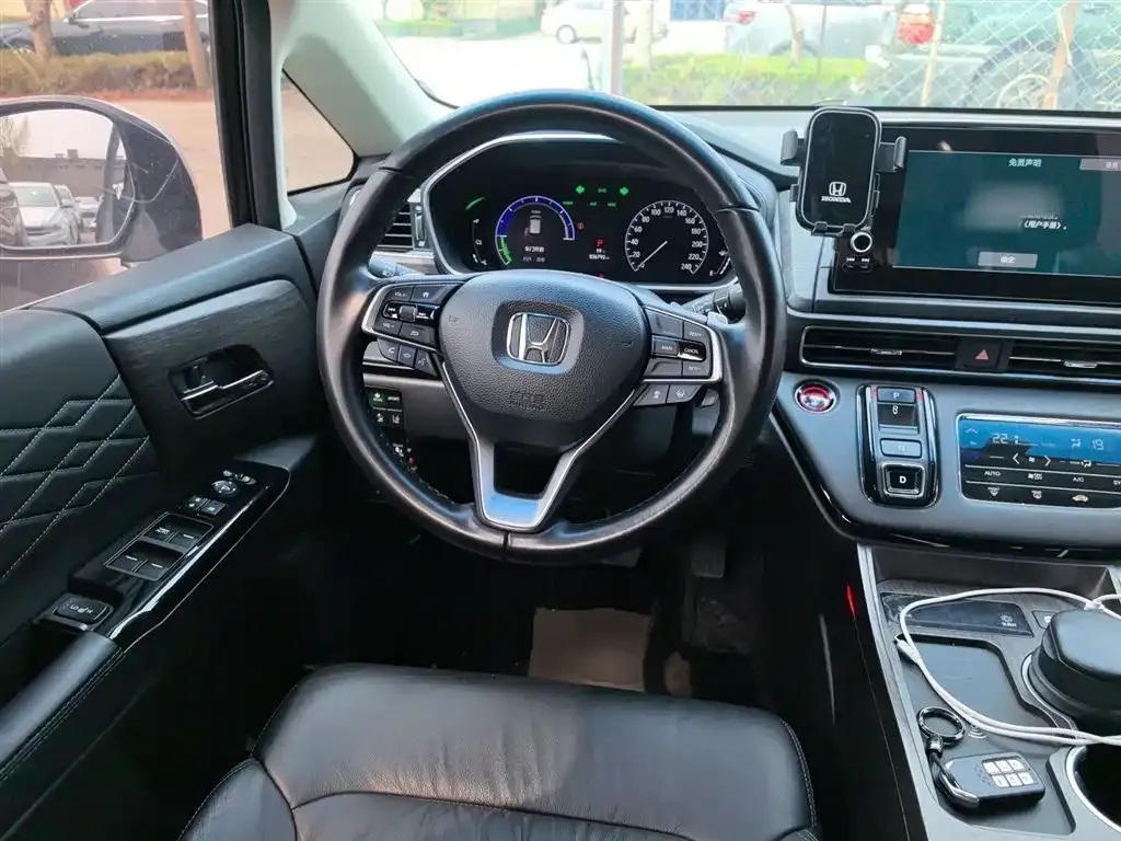 Honda Elysion 2022 из CN, фото 8