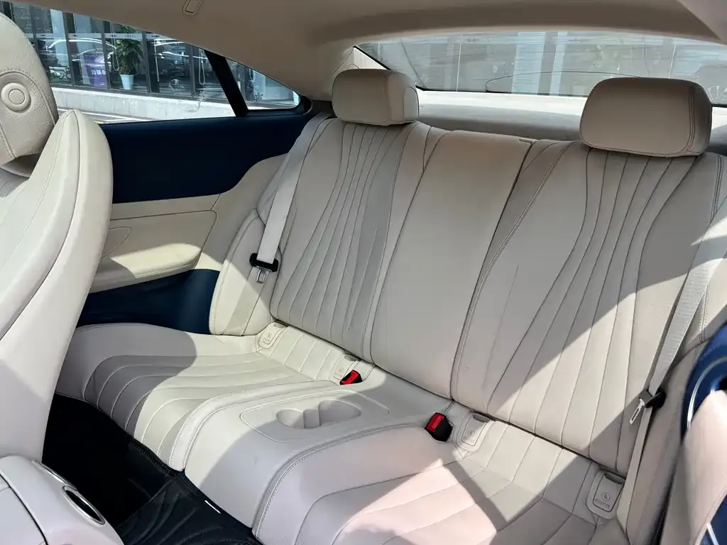 Mercedes-Benz E-Class (Import) 2021 из CN, фото 2