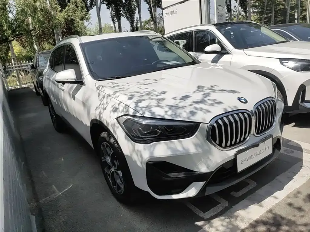 BMW X1 — фото 3