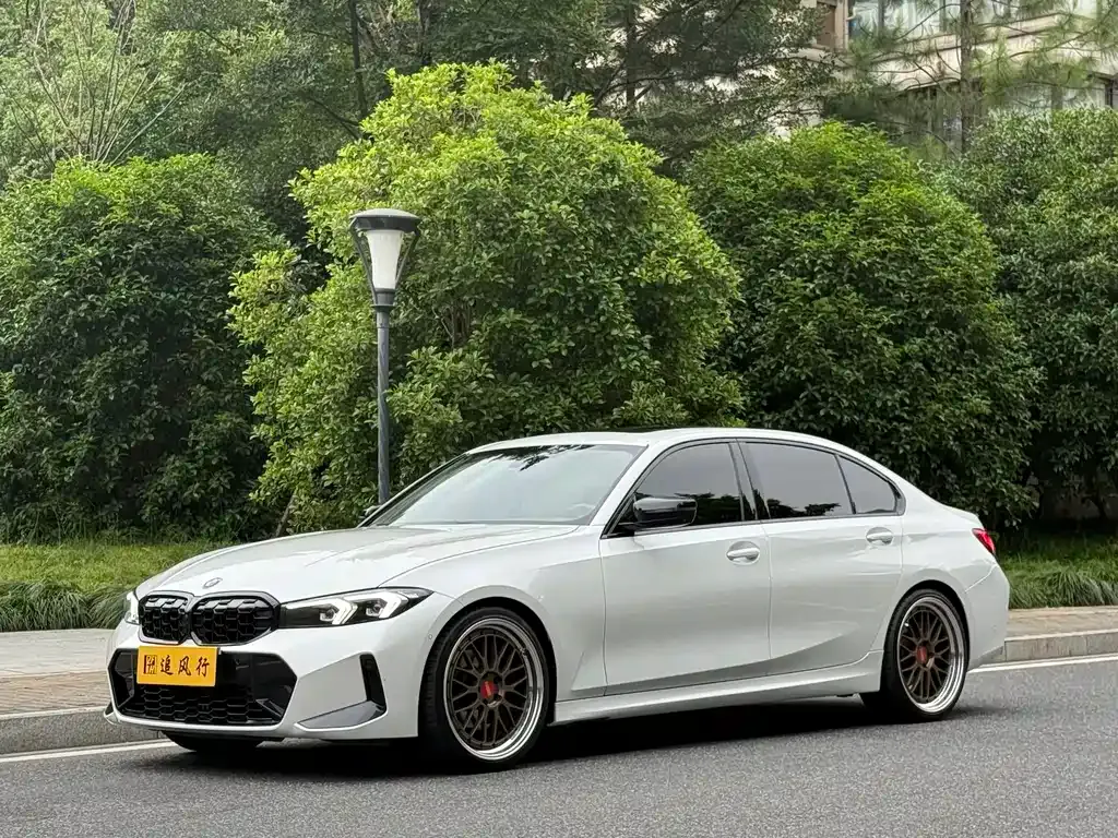 BMW 3 Series 2024 из CN, фото 1