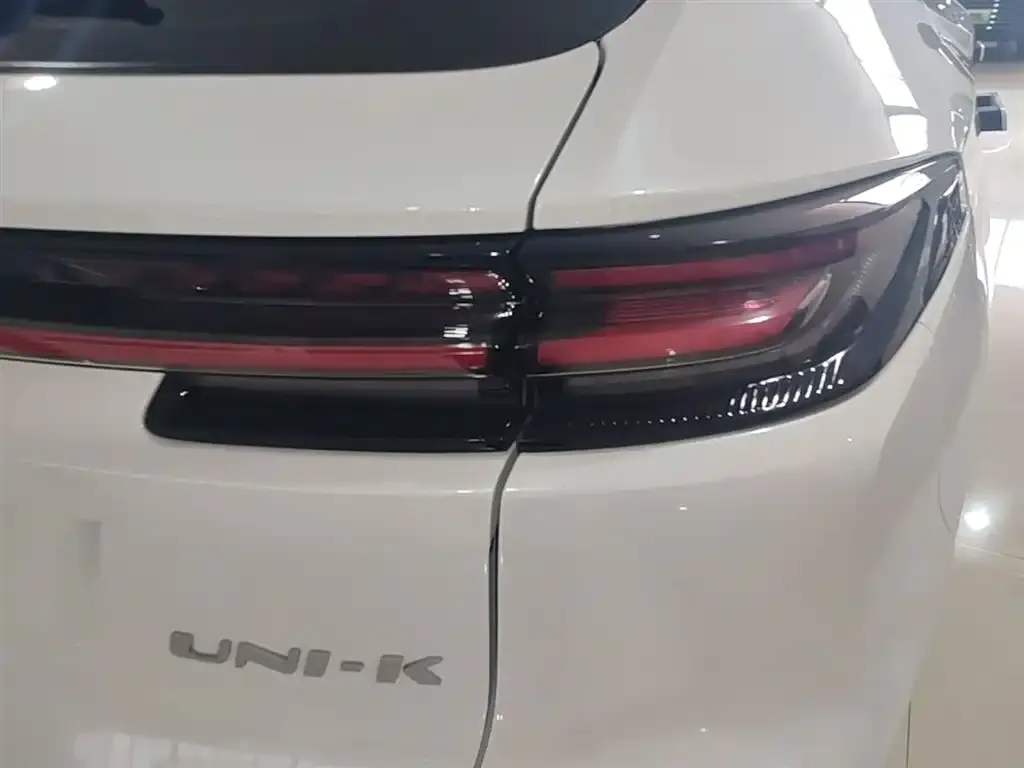 Changan UNI-K 2024 из CN, фото 5