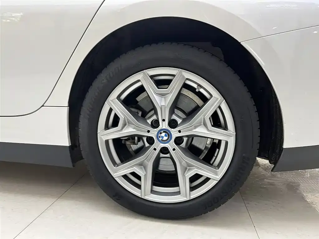 BMW i3 — фото 7