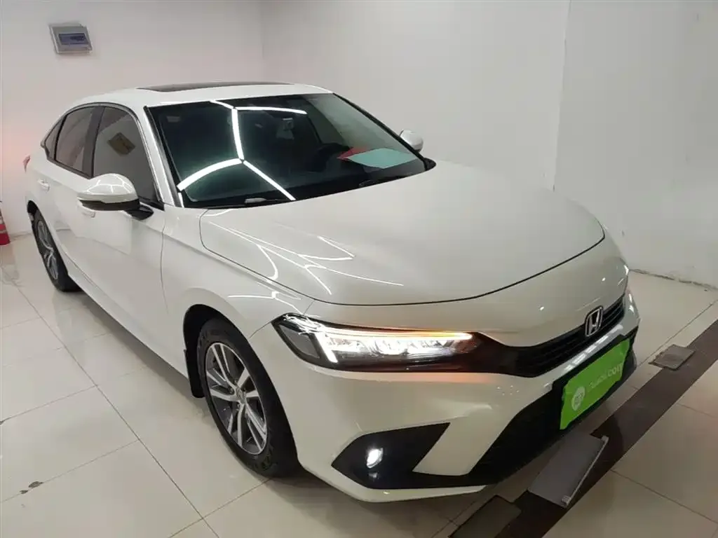 Honda Civic — фото 10