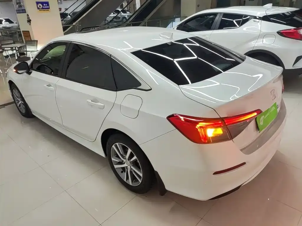 Honda Civic — фото 7