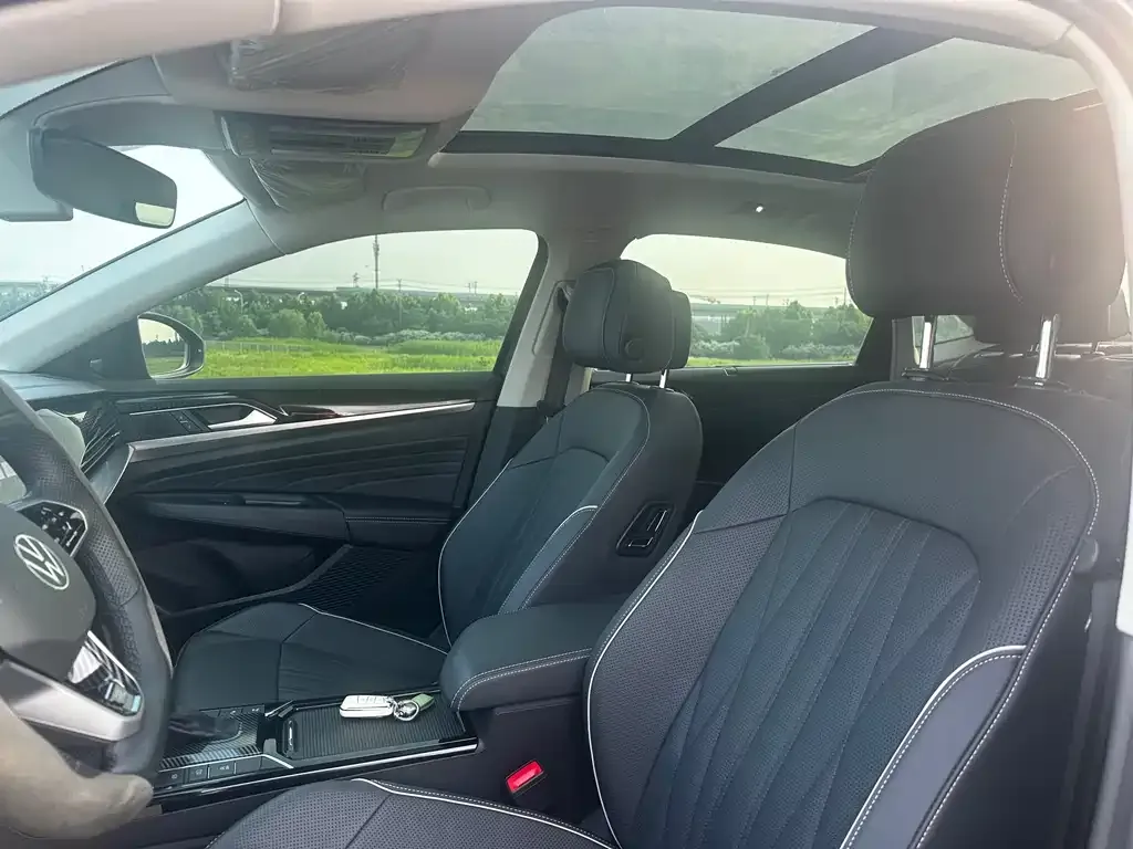 Volkswagen Passat — фото 5