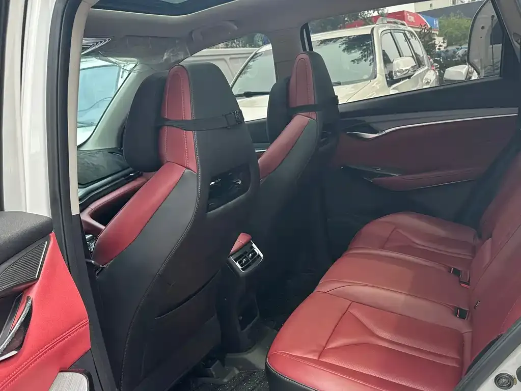Changan CS75PLUS — фото 10