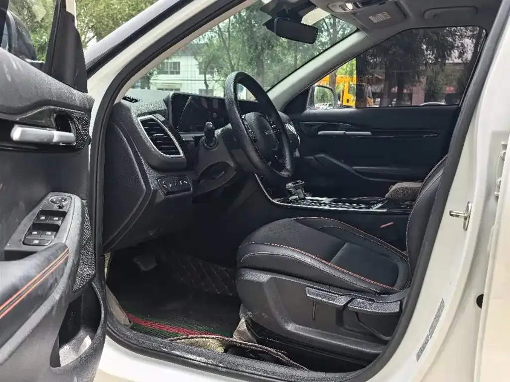 Kia Seltos 2023 из CN, фото 4