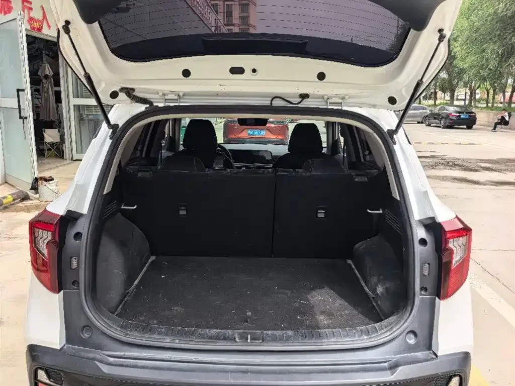 Kia Seltos 2023 из CN, фото 8