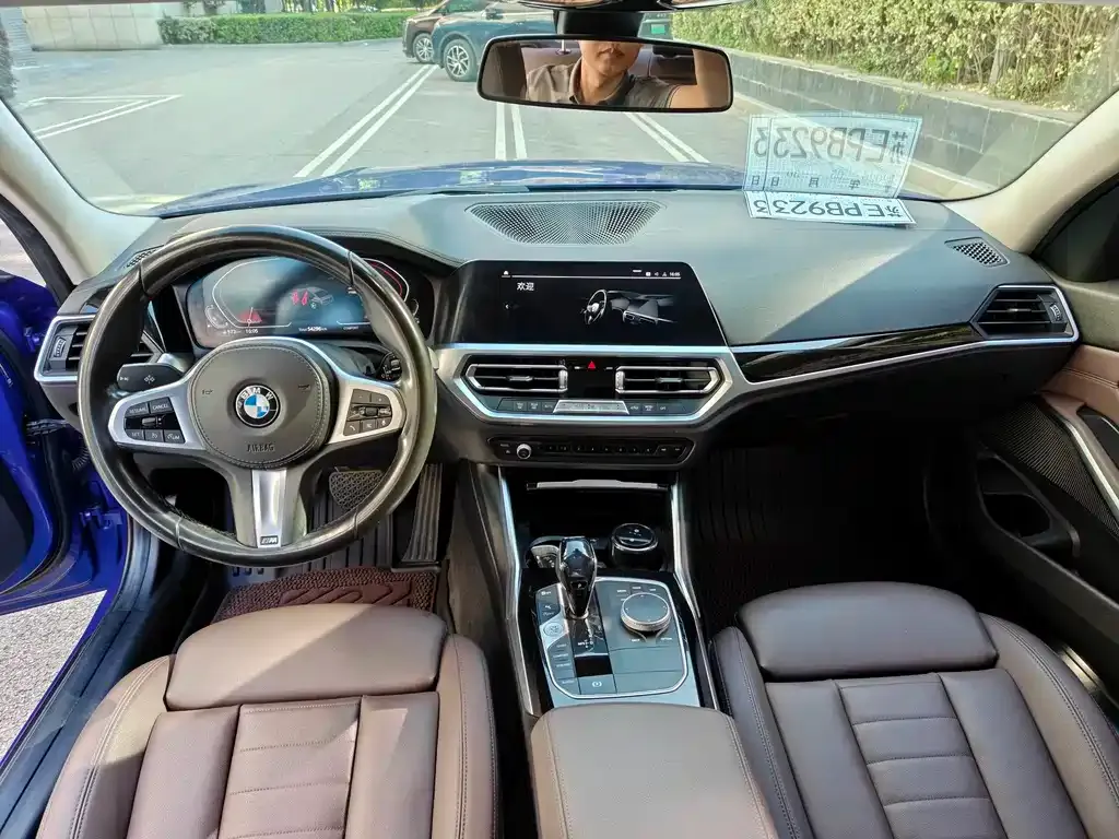 BMW 3 Series 2021 из CN, фото 9