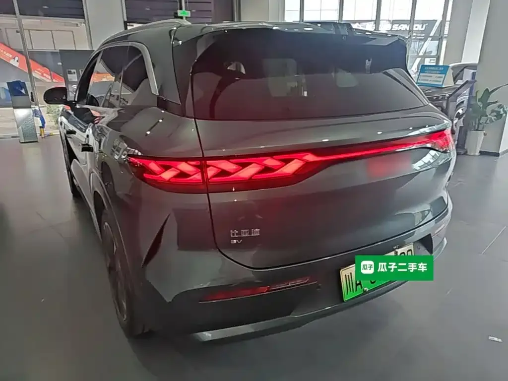 BYD Tang L — фото 6