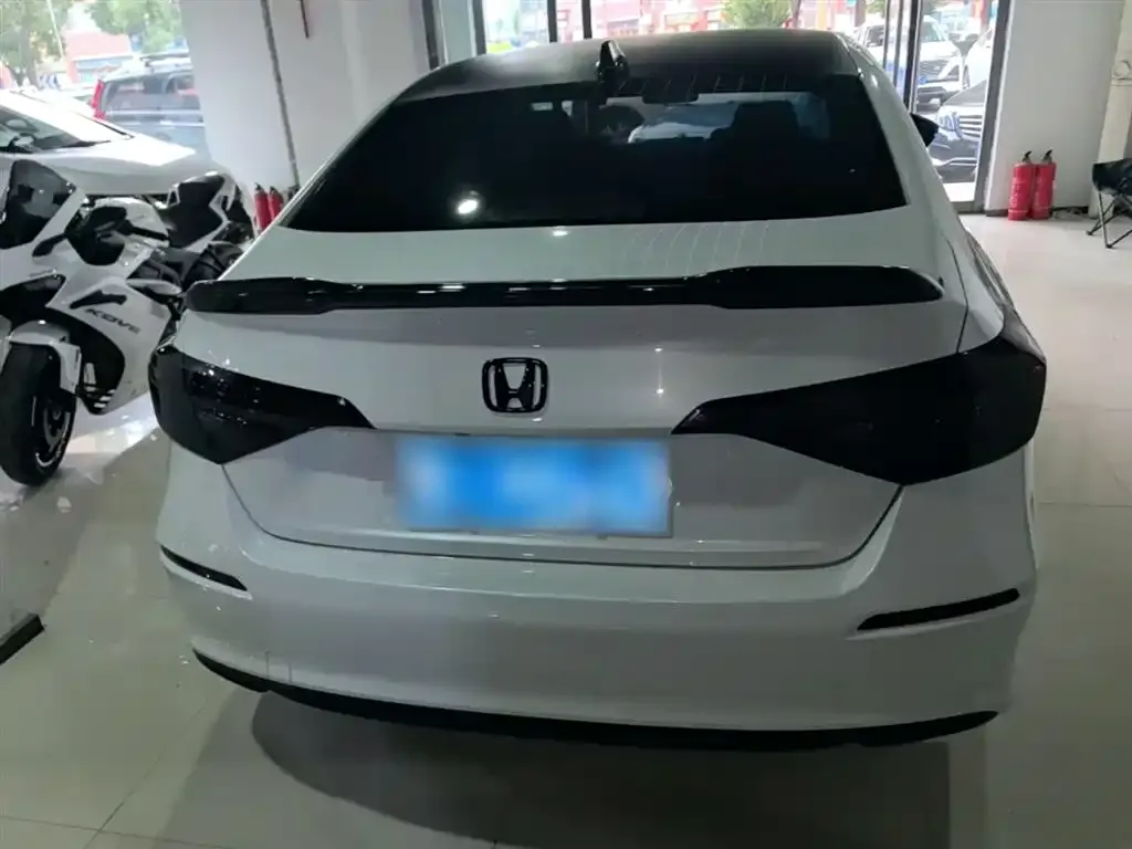 Honda Civic — фото 5